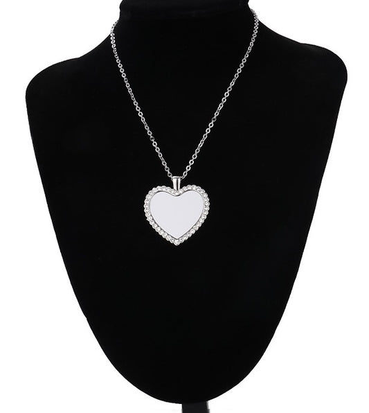 Jewerly/Rhinestones  Heart Necklace