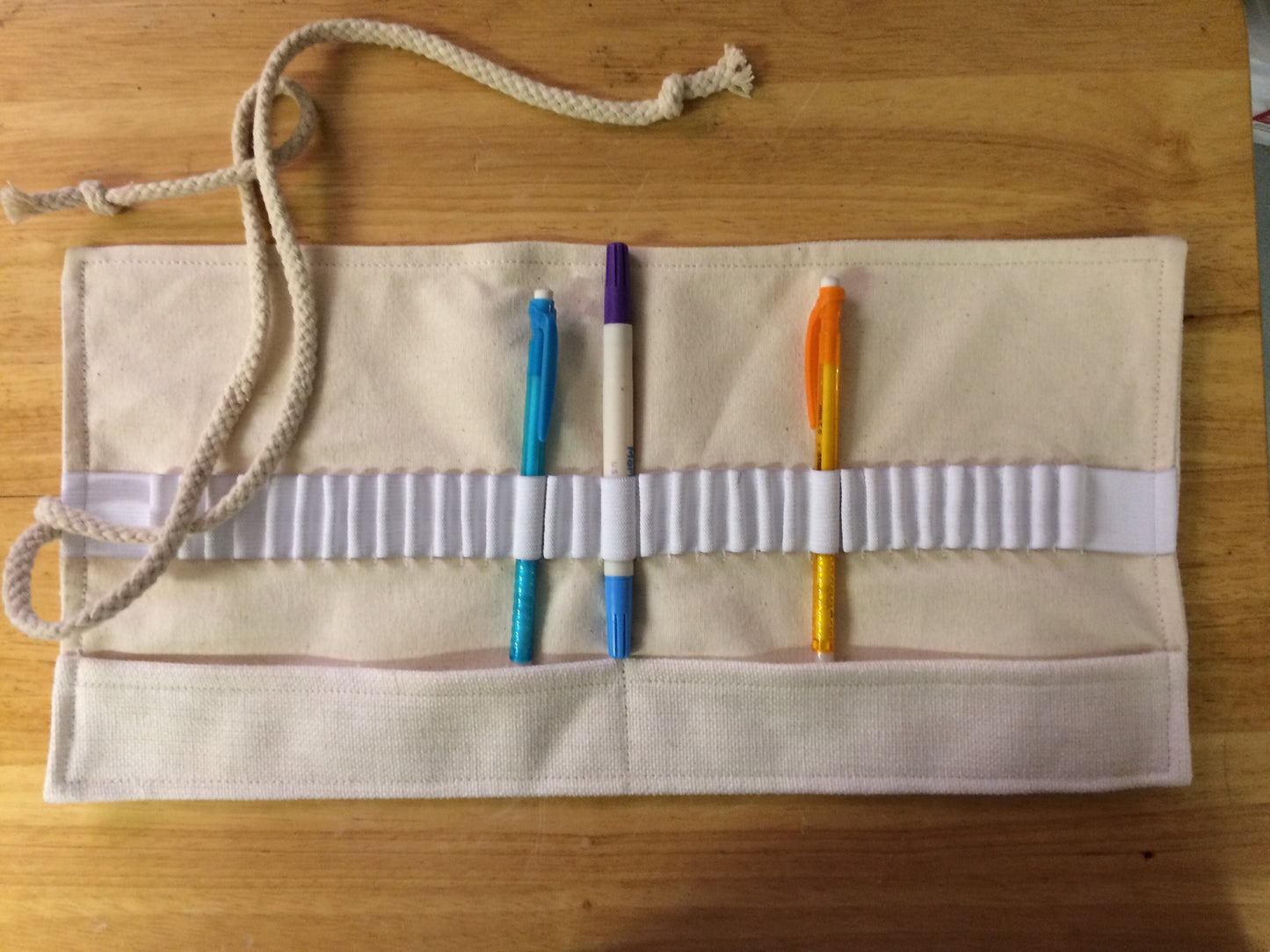 Linen Pencil Wrap 7.67"x 16.14"