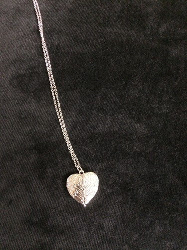 Jewelry/ Angel Wing Locket Necklace