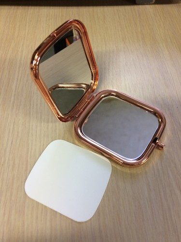 Compact Mirror-Rectangle Rose-Golden