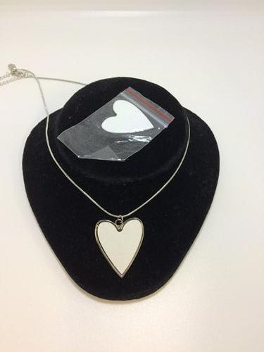 Jewerly/Heart Necklace